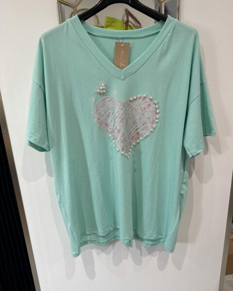 Tee-shirt cœur et perles