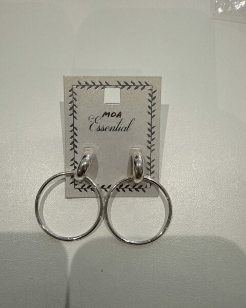Boucles d’oreilles créoles argentées – MOA Essential