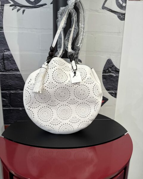 Grand sac rond ajouré blanc