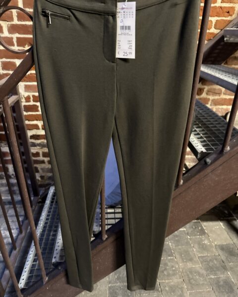 Pantalon fuselé kaki – Camaïeu 🌿