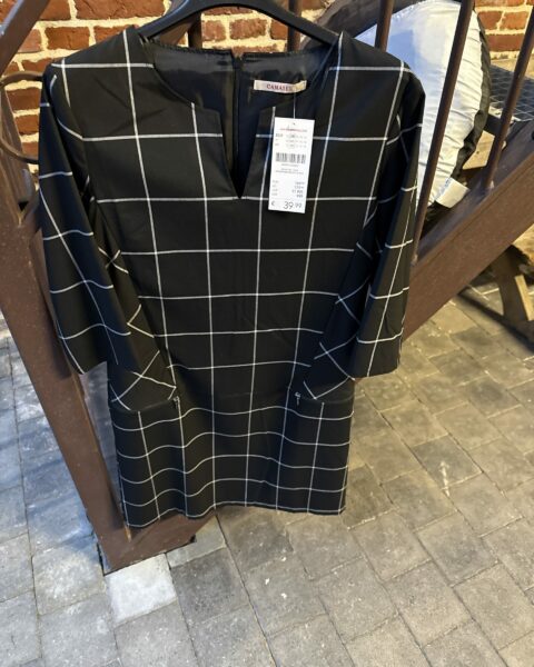 Robe noire à carreaux – Camaïeu 🤍