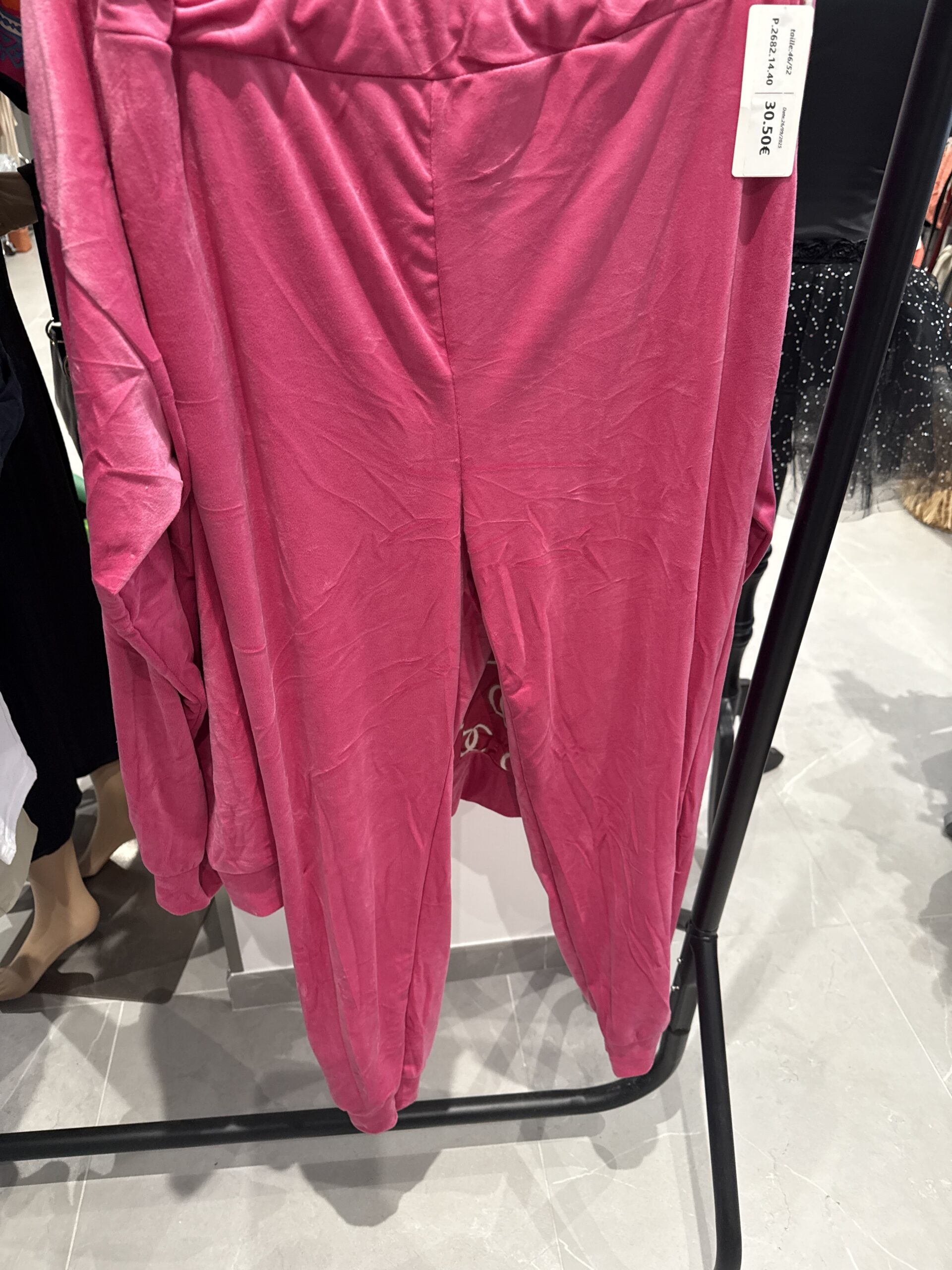 Ensemble Jogging ( style Chanel) – Image 3