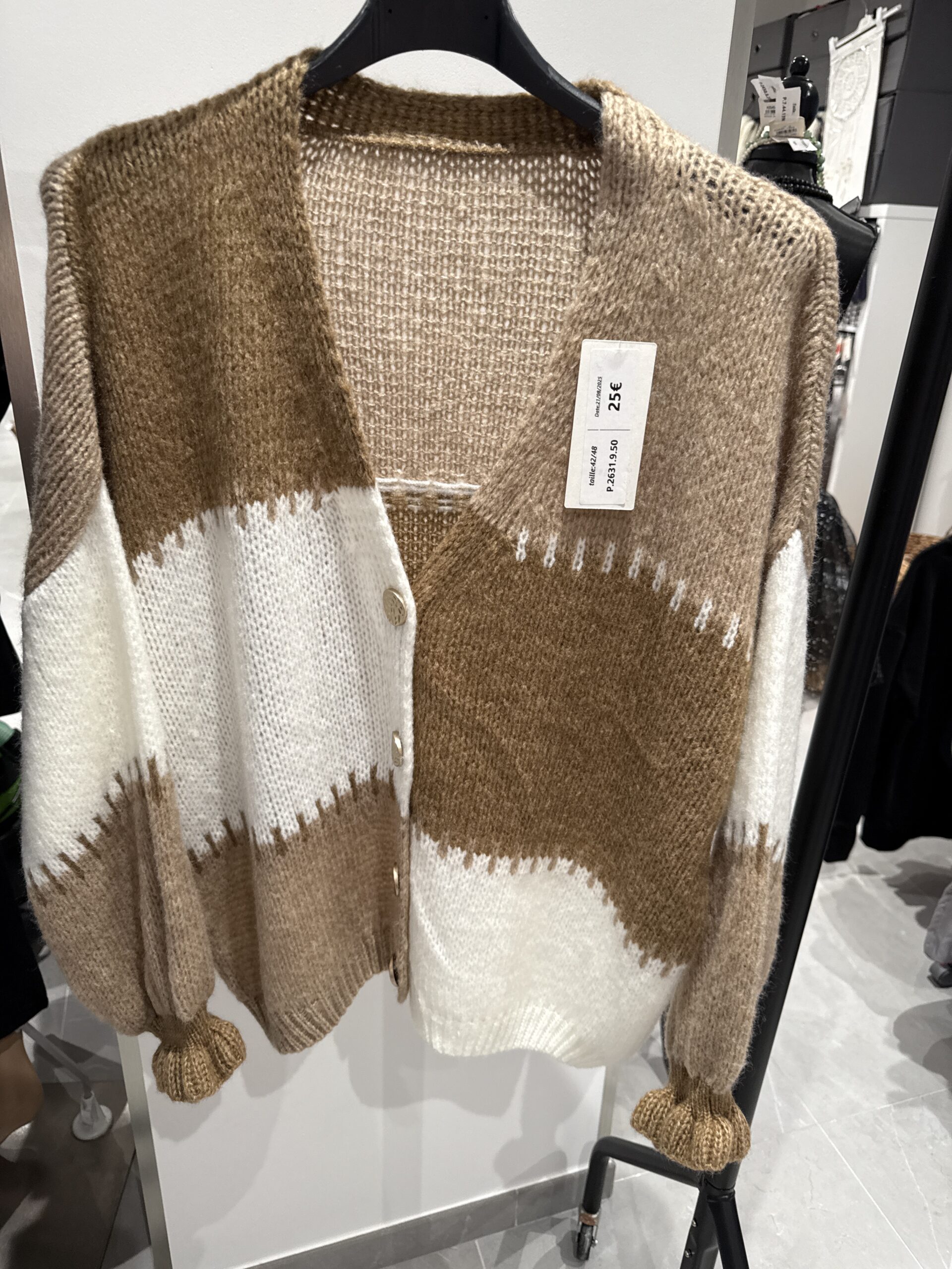 Gilet à blocs de couleurs beige et écru