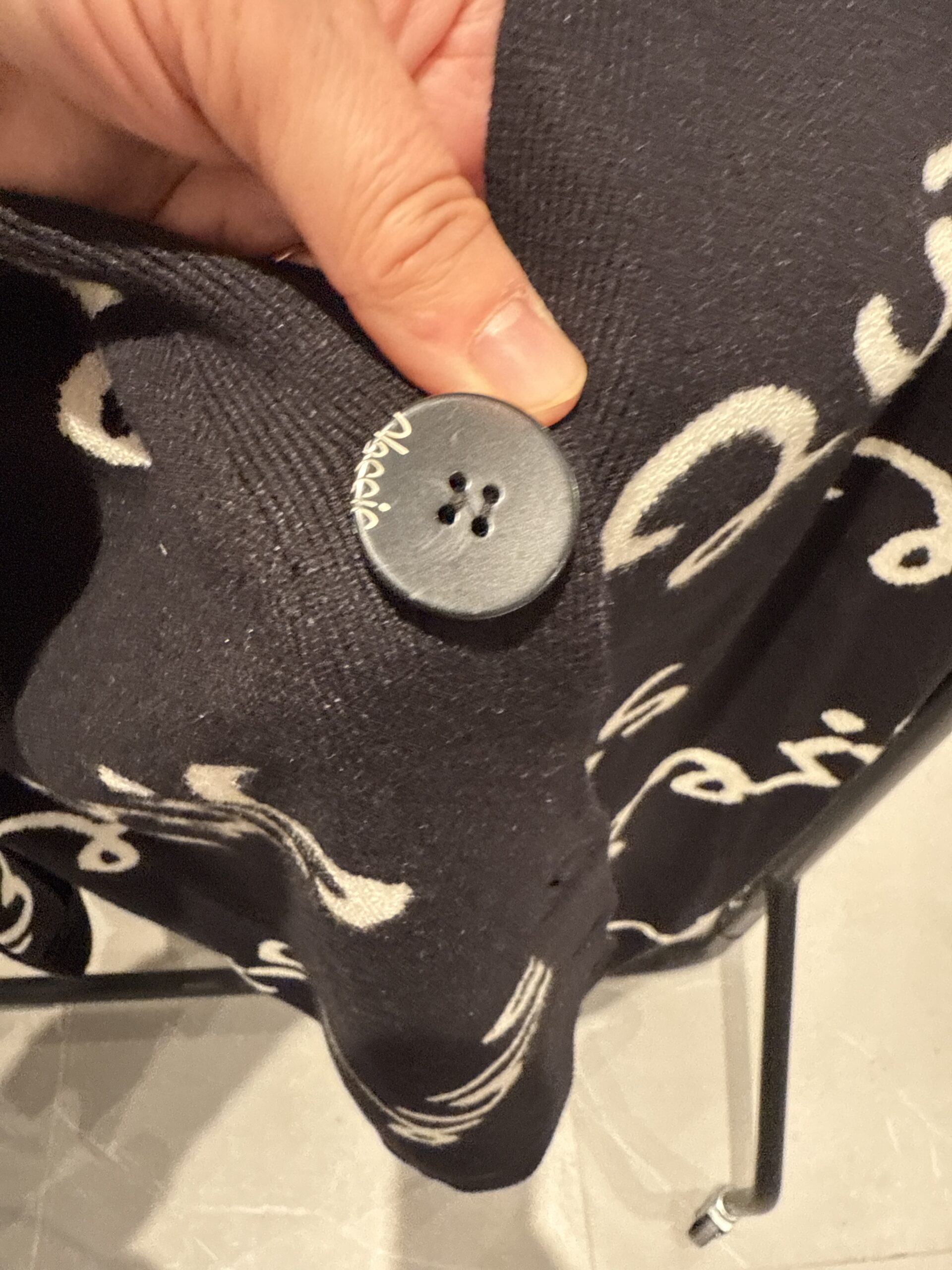 Gilet beige imprimé “Paris” – 2W Paris – Image 3